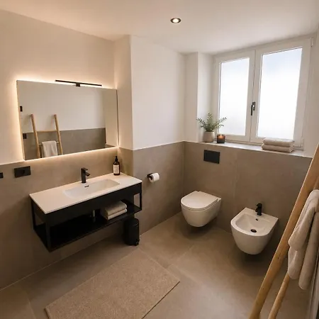 Made & Restaurant - Apartmanhotel
