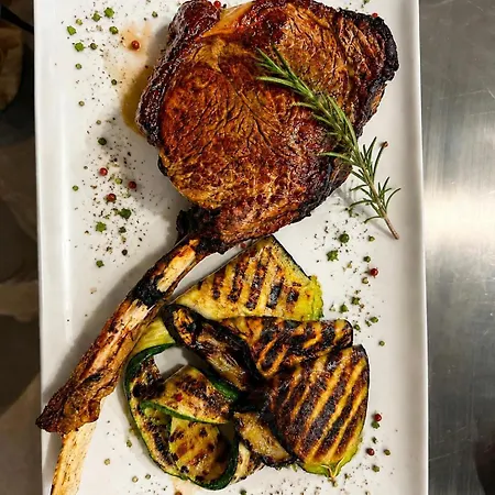 Made & Restaurant - *