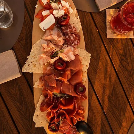 Made & Restaurant - * Dorgali